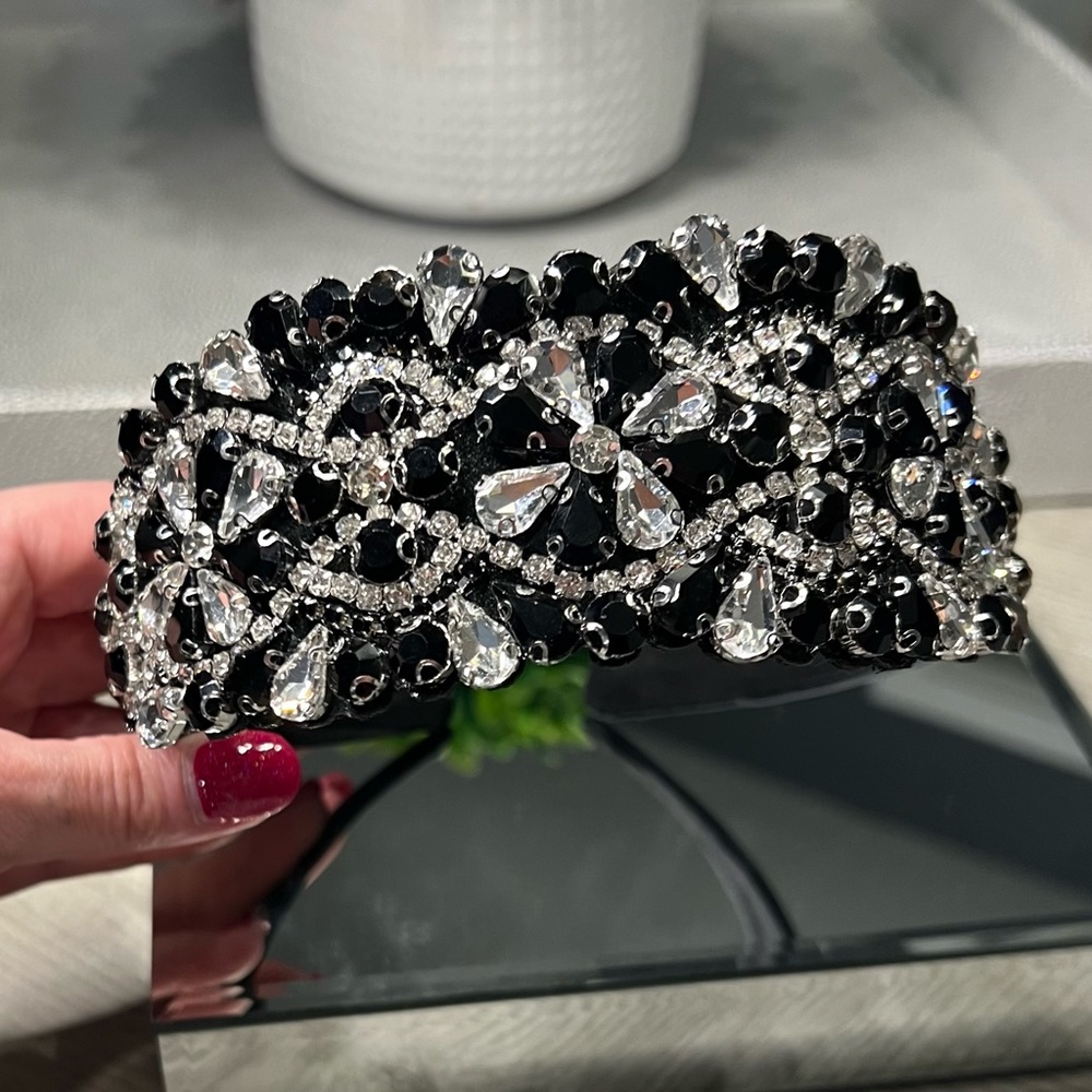 SPECTACULAR Black and silver BLING HEADBAND